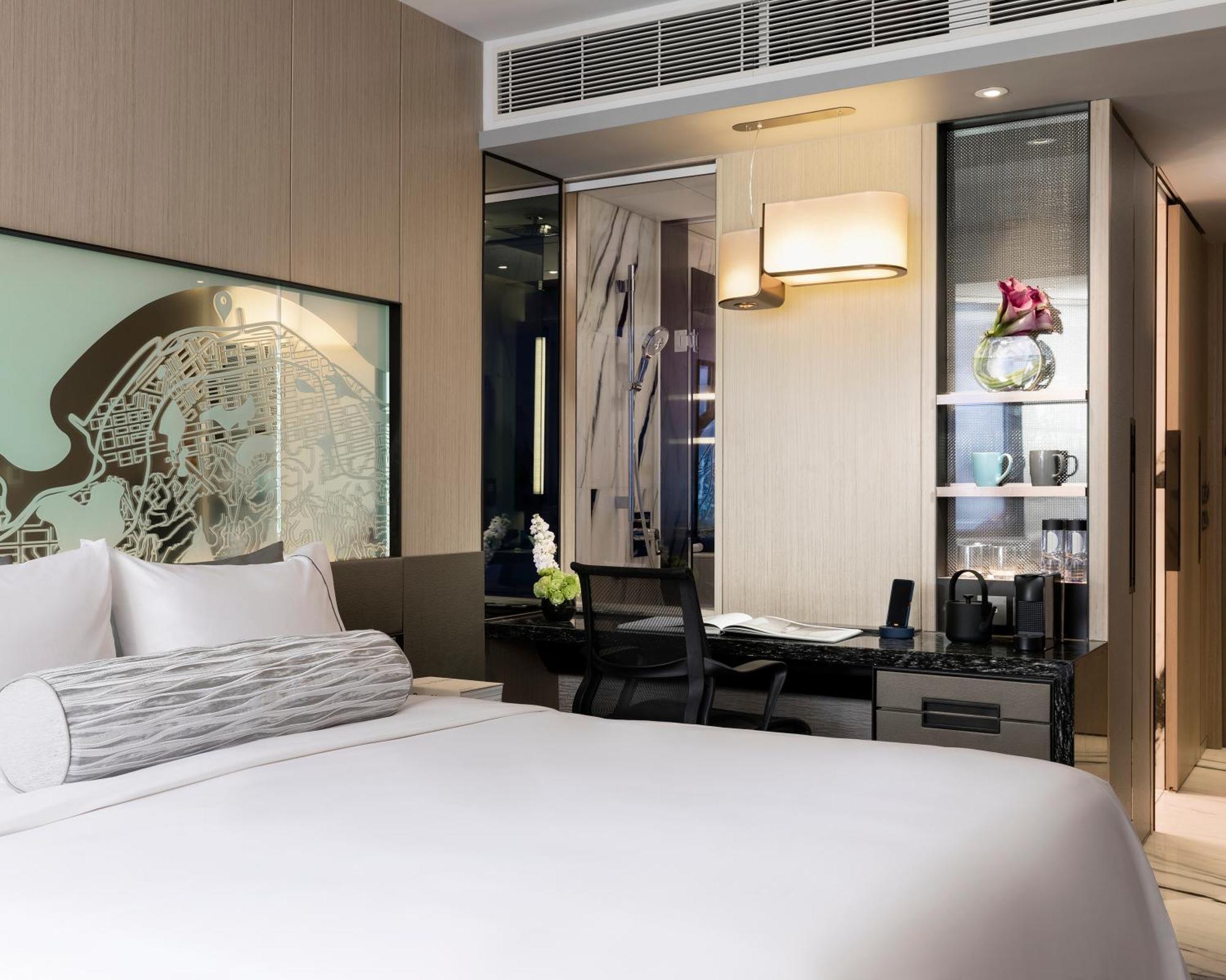 Hyatt Centric Victoria Harbour
